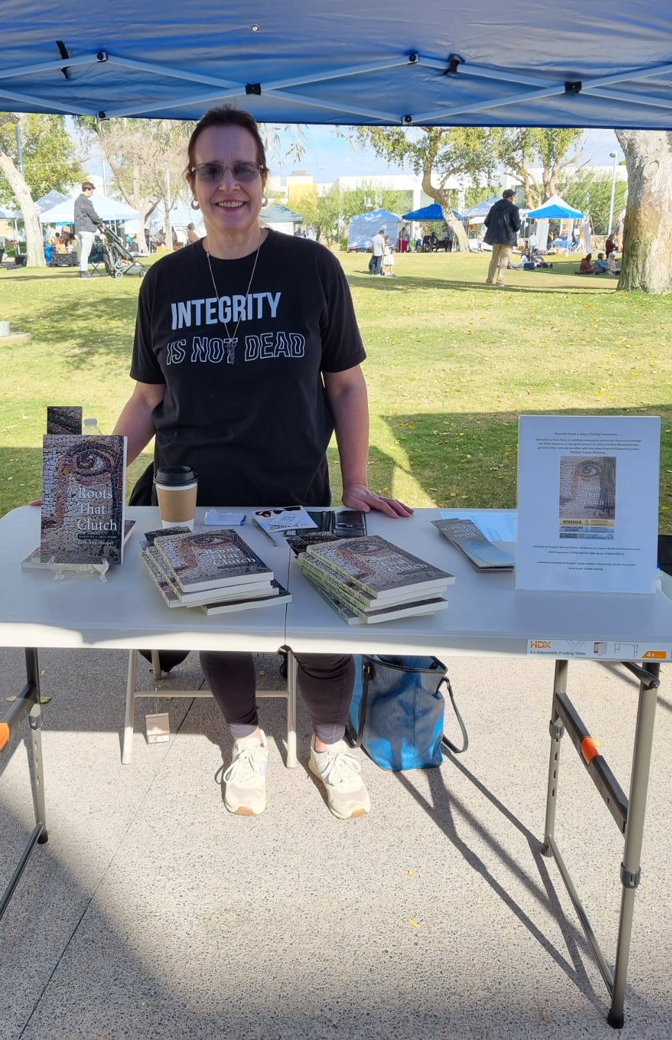 Scottsdale Book Festival, Scottsdale, Arizona - Beth Ann Hooper - The Roots That Clutch